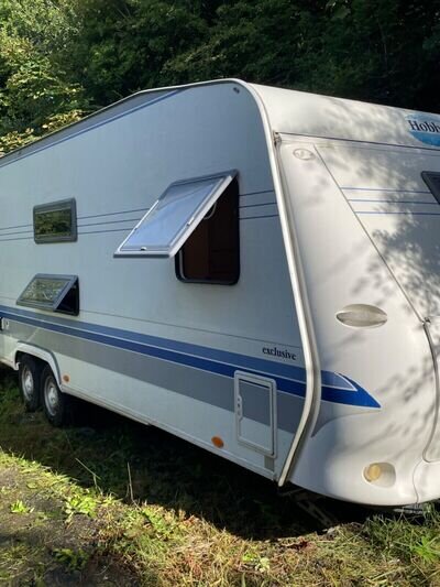 Hobby Exclusive 720 UKFE 7 birth Tourer double axel caravan. Fixed bed + bunk