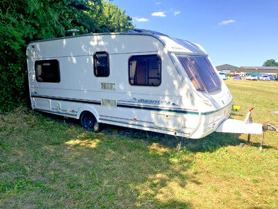 Abbey Aventura 318 Fixed bed touring caravan