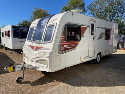 BAILEY UNICORN CADIZ II, 4 BERTH SINGLE AXLE TOURING CARAVAN, FIXED SINGLE BEDS