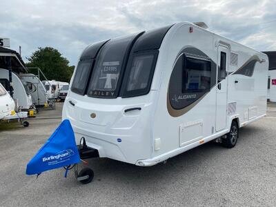 2020 Bailey Alicanto Grande Sintra - Transverse Island Bed - 4 Berth