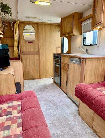 used touring caravans for sale 4 berth