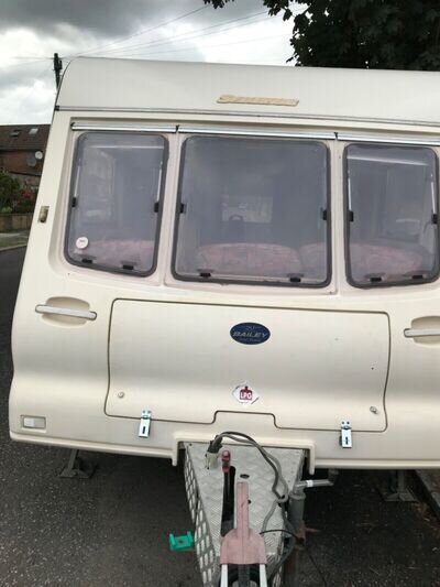 used touring caravans for sale 4 berth