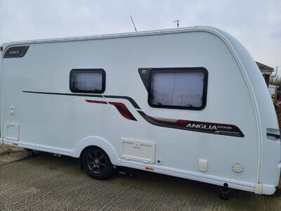 coachman vision 450/2 caravan