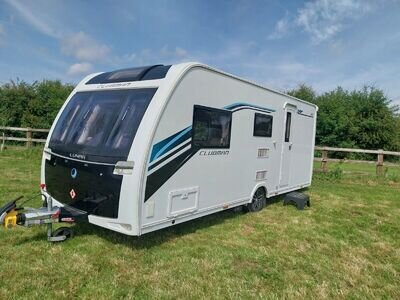 2017 Lunar Clubman ES, 4 berth, motor mover, solar panel