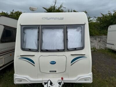 BAILEY OLYMPUS 530/4 - FIXED BED CARAVAN WITH END WASHROOM