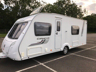 2011 SWIFT CORNICHE 19/4 ~ 4 BERTH FIXED BED CARAVAN !!!! IT IS STUNNING!!!