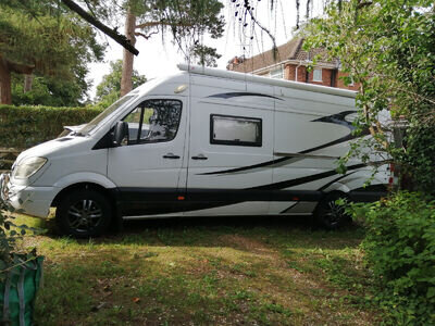 Mercedes Sprinter lwb high top Off Grid campervan,Pro conversion, low miles