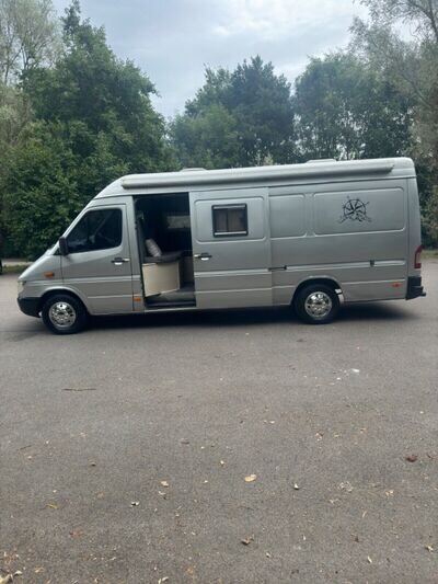 mercedes sprinter motorhome campervan