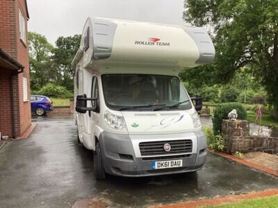 MOTORHOME 6 BERTH, 6 SEAT BELTS, BUNK BEDS, FIXED BED AND REAR GARAGE, SOLAR