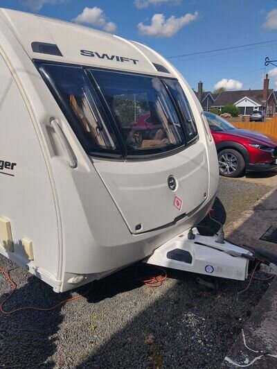 Swift Challenger sport 2012 caravan 2 berth