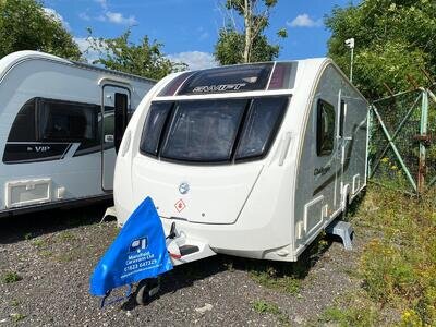 Swift Challenger Hi-Style 584 2014 4 berth caravan *transverse island bed*