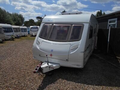 2006 ACE AWARD NIGHTSTAR FIVE BERTH CARAVAN WITH AWNING