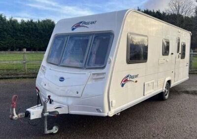 BAILEY PAGEANT PROVENCE 5 BERTH CARAVAN WITH AWNING AND MOTOR MOVER- ACCESSORIES