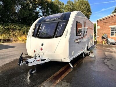 🌞Swift Challenger Sport 584 SR T3e 2015 Motor mover, Solar Panel, Awning🌞