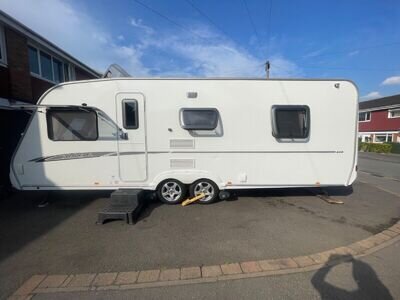 swift Charisma 610 caravan