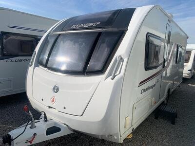 SWIFT CHALLENGER SE 565 - FIXED SINGLE BEDS + END WASHROOM + MOTORMOVER