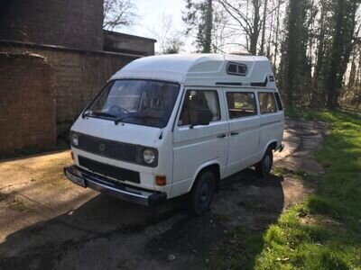 2 x Volkswagen T25 motor home for sale to make a whole one