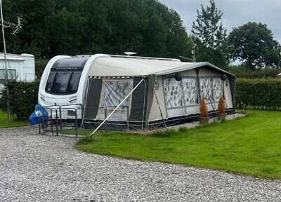 Coachman Pastiche 2013 4 berth island bed