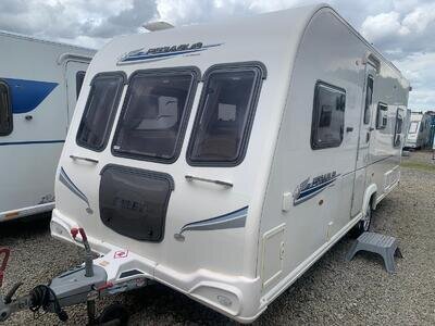 BAILEY PEGASUS 524 CARAVAN - FIXED BED CARAVAN + MOTORMOVER