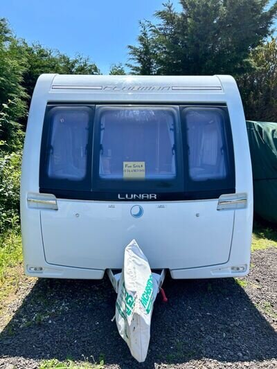 Lunar clubman SB 2016 4 berth caravan