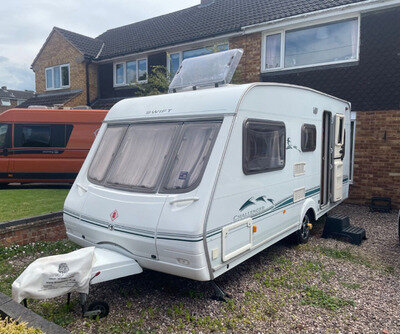 2003 Swift Challenger 490 LSE 5 Berth Caravan