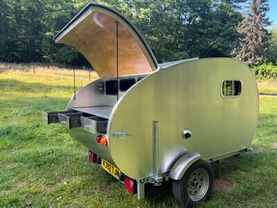 teardrop caravan trailer camping pod