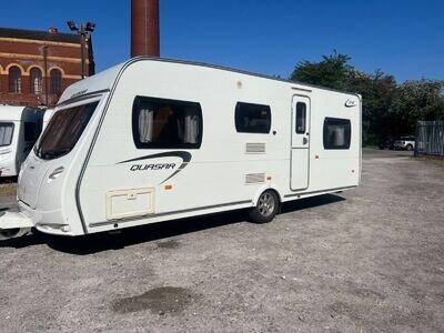 Lunar Quasar 546 2012 6 Berth Caravan REDUCED