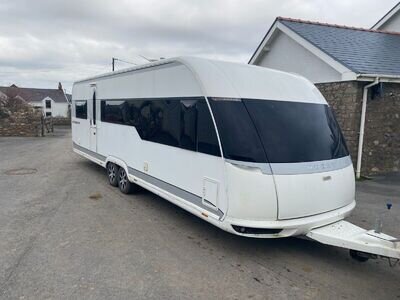 2012 HOBBY CARAVAN U.K. 700 PREMIUM