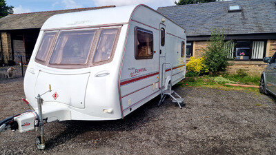 4 berth caravan fixed bed