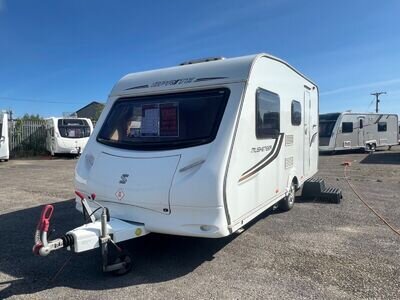 6 BERTH SPRITE MUSKETEER 2011 WITH FIXED TRIPLE BUNKS,FITTED WITH A MOTOR MOVER