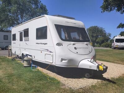 Fleetwood Heritage 640 ES Touring Caravan (4 Berth - 2 End Single Beds)