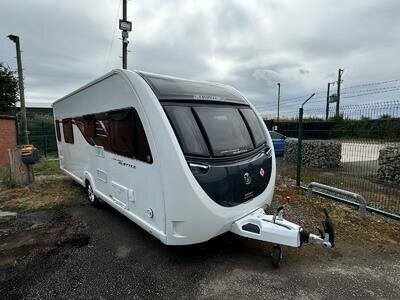 Swift Challenger 580 4 berth fixed island bed end bathroom caravan