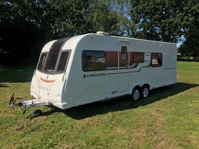 Bailey Unicorn Barcelona 2017 4 Berth, Fixed Bed, Twin Axle, End Shower, Caravan