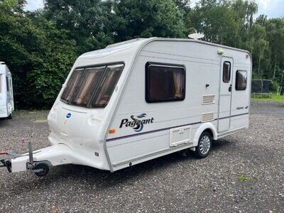 (SOLD) Bailey Pageant Majestic lightweight 2 berth with motor mover