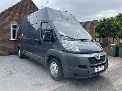 Peugeot Boxer LHD off Grid Camper