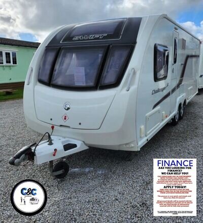 2014 SWIFT CHALLENGER SE 645 TWIN AXLE 4 BERTH FIXED ISLAND BED TOURING CARAVAN