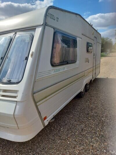 1989 Abbey 518t Caravan 5 berth