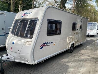 BAILEY PAGEANT CHAMPAGNE - 4 BERTH - 2008 - END WASHROOM - MOVER & AWNING