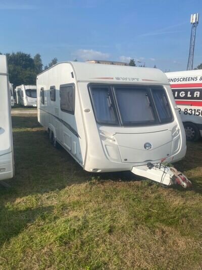 swift 2007 4 berth caravan fixed bed