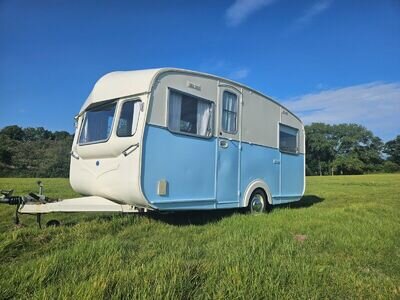 Vintage castleton caravan