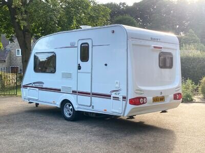 Swift Charisma 220 2 berth lightweight caravan (Derbys)