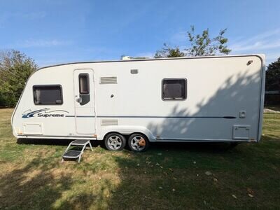 4 Berth Caravan Ace Supreme twinstar double axle island fixed bed