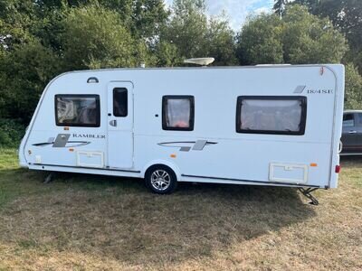 4 berth caravan fixed bed end washroom