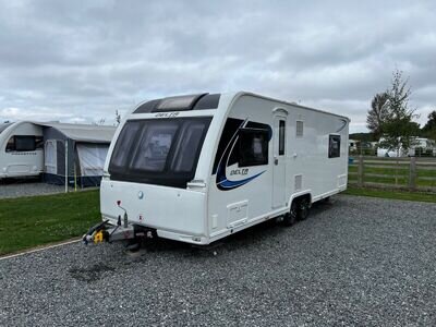 Touring Caravan Lunar Delta TR 2018 4 berth fixed island bed