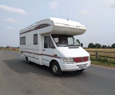 Lovely Mercedes 2.9TD 4 Berth Camper Van Solar Charging Air Suspension 54000mls