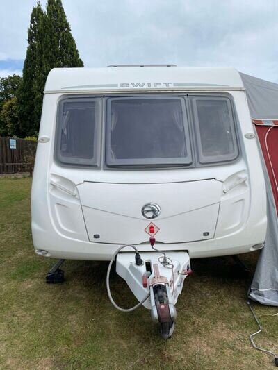 4 Berth Swift Charisma 560 side dinette 2008 Great Condition