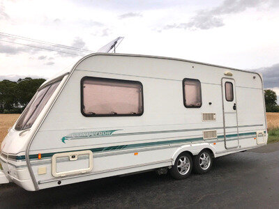 2001 SWIFT CONQUEROR 580 SAL ~ TWIN AXLE 4 BERTH CARAVAN + MOTOR MOVER !!!!