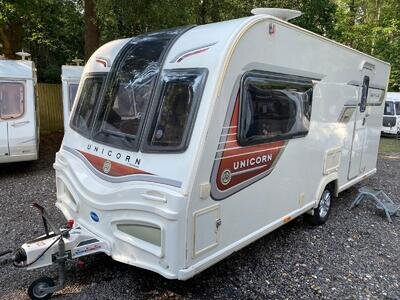 BAILEY UNICORN SEVILLE - 2014 - 2 BERTH - END WASHROOM - PRISTINE CONDITION