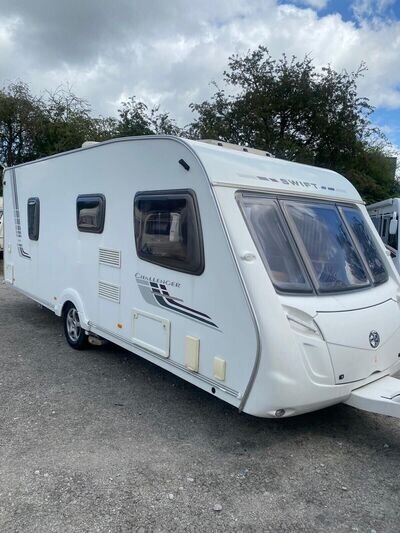 Swift Challenger 570 4 Berth Fixed Bed Caravan