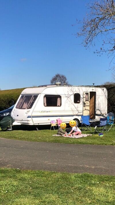 used touring caravans for sale 4 berth